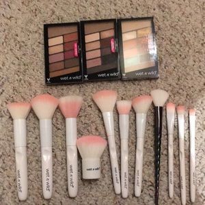 Wet n Wild bundle